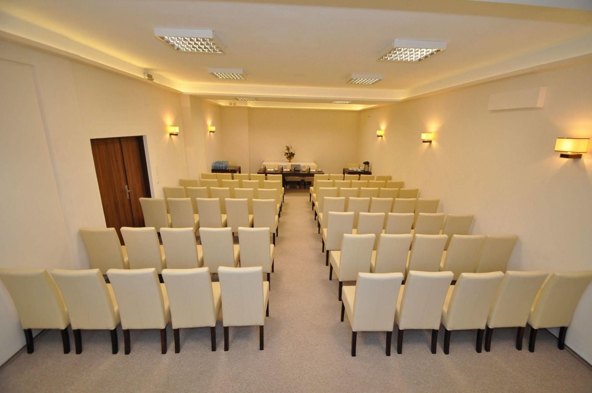 Hotel Santa Monica Mikołajki Luaran gambar
